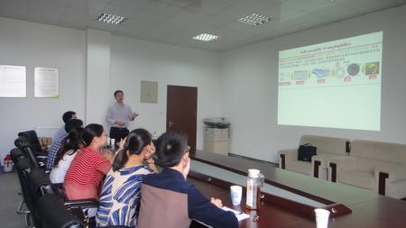 朱锦涛教授来校讲学