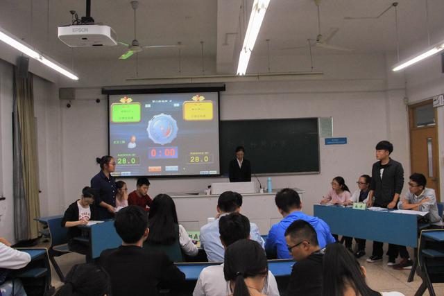 双方互辩，杀气很重